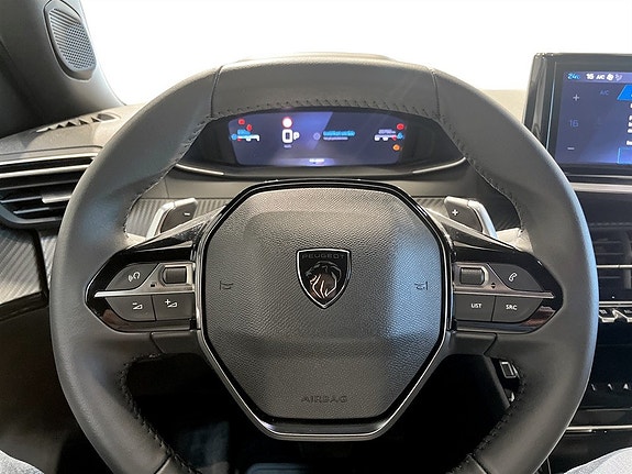 Peugeot 2008 7 of 15