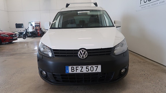 Volkswagen Caddy Maxi 9 of 16