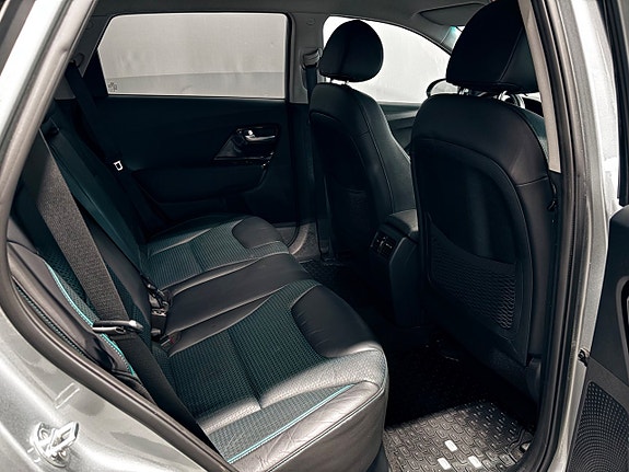 Kia Niro 18 of 29
