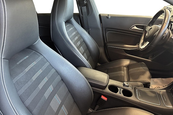 Mercedes-Benz CLA200 11 of 11