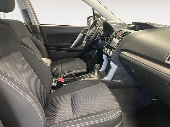 Subaru Forester 14 of 21