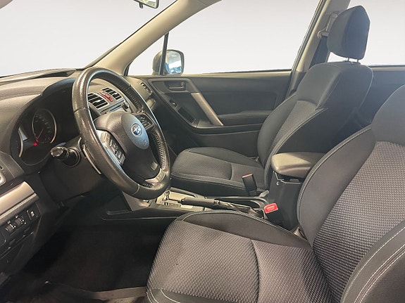 Subaru Forester 9 of 21