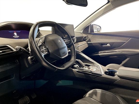Peugeot 3008 4 of 5