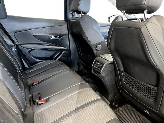Peugeot 3008 12 of 15