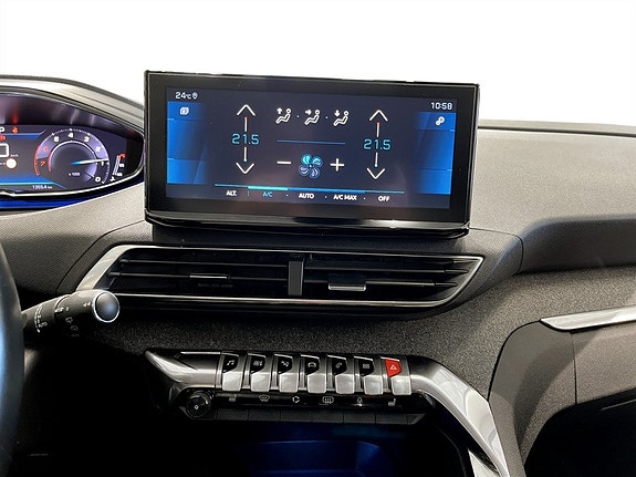 Peugeot 3008 9 of 15
