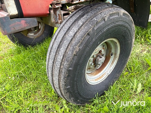 Traktor - Massey Ferguson, 595 26 of 30