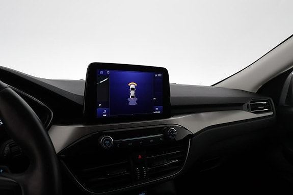 Ford Kuga 13 of 15