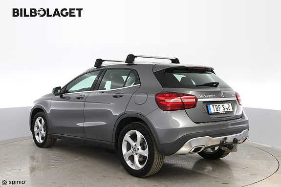 Mercedes-Benz GLA180 d 3 of 5