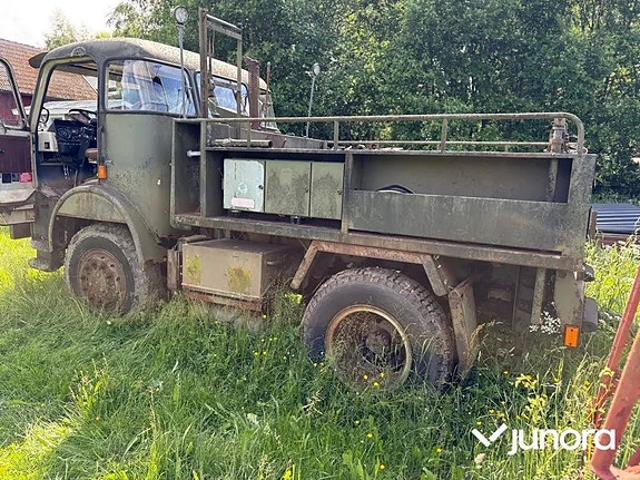 Veteranlastbil  - Volvo F85 + verktygsvagn 2 4 of 5