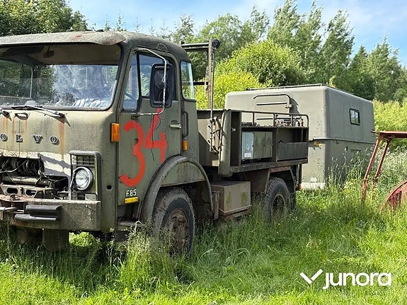 Veteranlastbil  - Volvo F85 + verktygsvagn 2 9 of 30