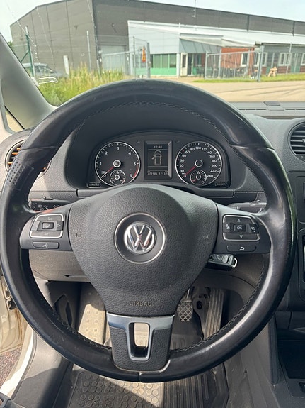 Volkswagen Caddy 11 of 16