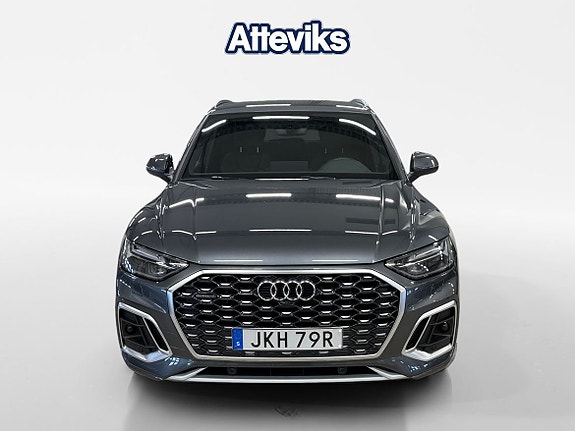 Audi Q5 8 of 15