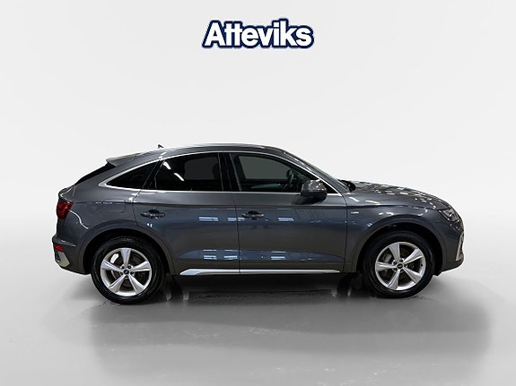 Audi Q5 2 of 5
