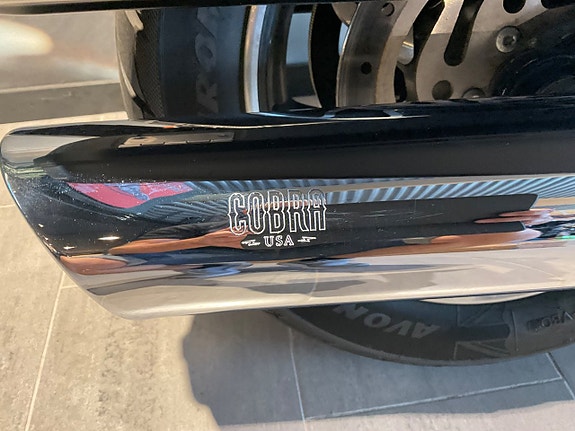 Harley-Davidson SportGlide 4 of 12