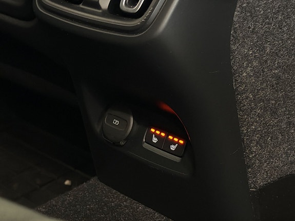 Volvo XC40 21 of 27