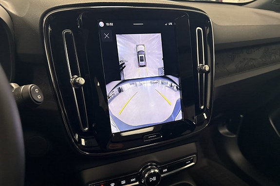 Volvo EX40 10 of 10