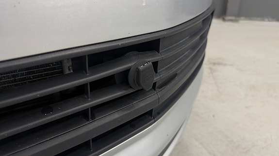 Volkswagen Caravelle 10 of 30