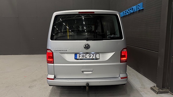 Volkswagen Caravelle 8 of 30