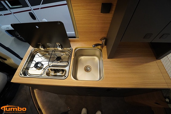 Malibu Van 640 LE RB first class ? two rooms GT skyview, Dieselpanna, 4000k 10 of 21