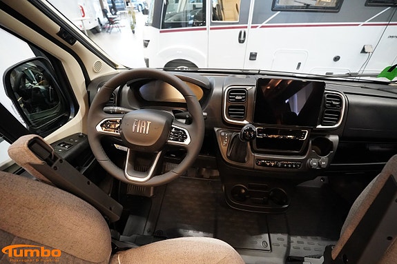 Malibu Van 640 LE RB first class ? two rooms GT skyview, Dieselpanna, 4000k 18 of 21