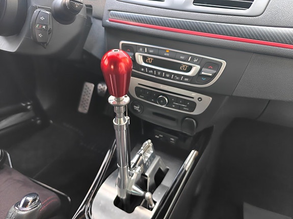 Renault Megane 22 of 30