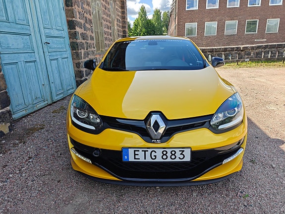Renault Megane 12 of 30