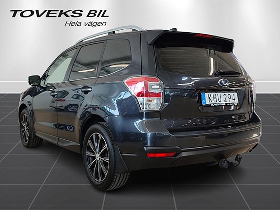 Subaru Forester 2 of 5
