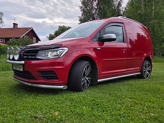 Volkswagen Caddy 2 of 5