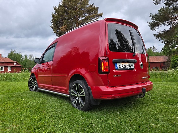 Volkswagen Caddy 4 of 5