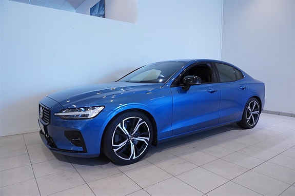 Volvo S60 4 of 5
