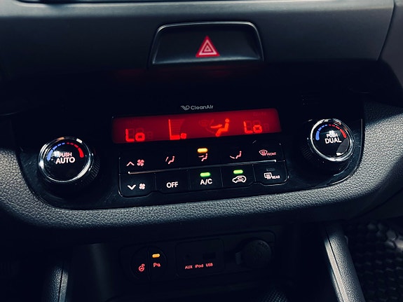 Kia Sportage 19 of 23