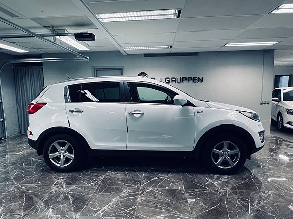 Kia Sportage 3 of 5