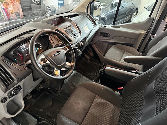 Ford Transit 6 of 10