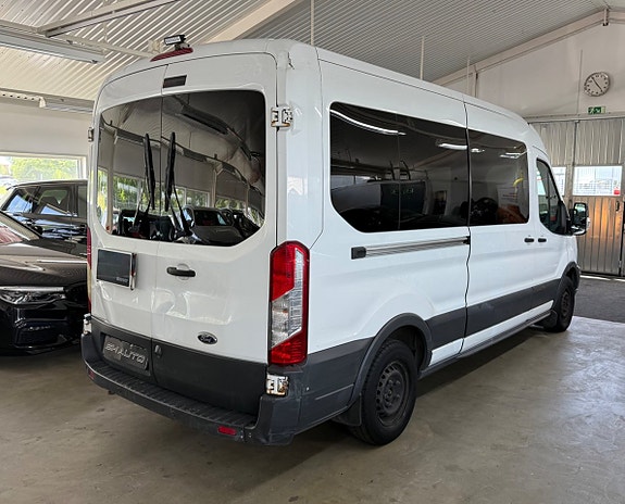 Ford Transit 4 of 5
