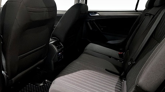 Volkswagen Tiguan Allspace 11 of 22