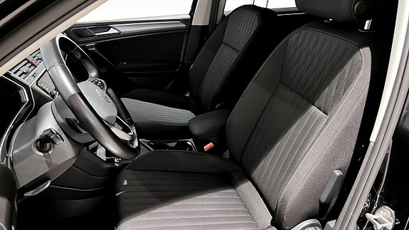 Volkswagen Tiguan Allspace 8 of 22