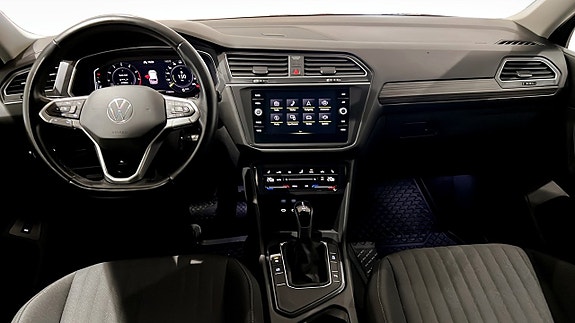 Volkswagen Tiguan Allspace 10 of 22