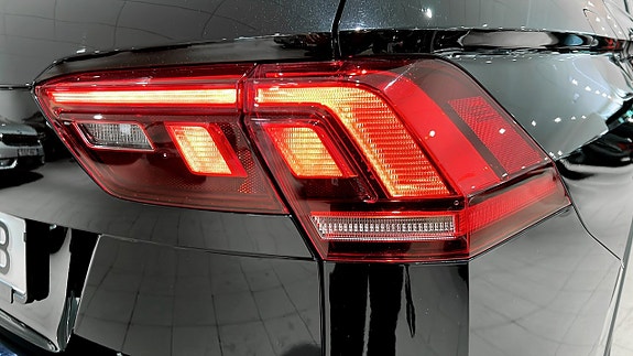 Volkswagen Tiguan Allspace 14 of 22