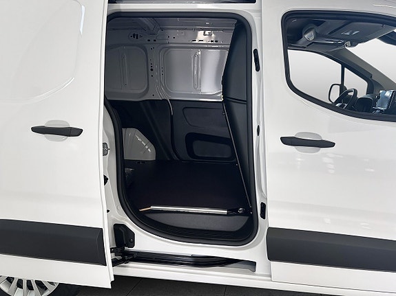 Toyota Proace City 7 of 10