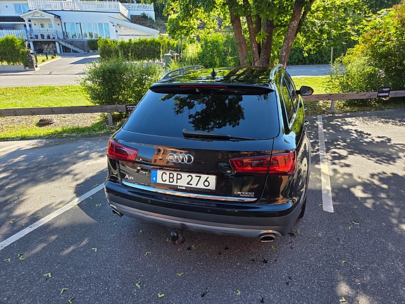 Audi A6 allroad 4 of 5