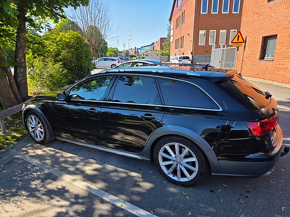 Audi A6 allroad 3 of 5