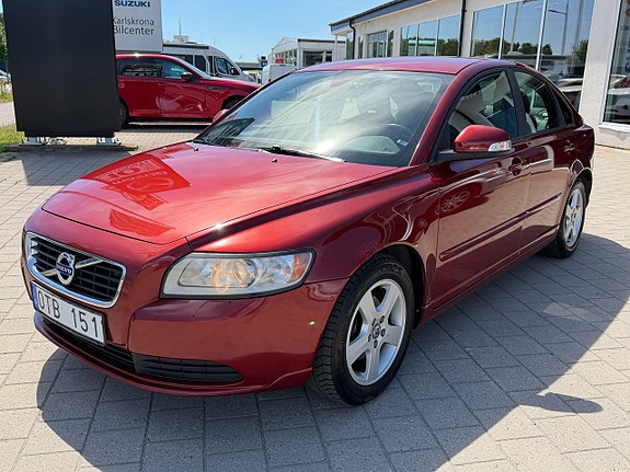 Volvo S40 16 of 30