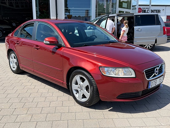 Volvo S40 3 of 30