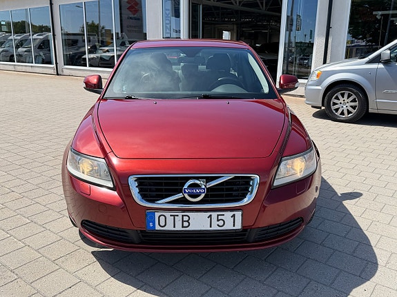 Volvo S40 15 of 30