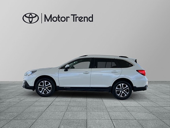 Subaru Outback 3 of 5