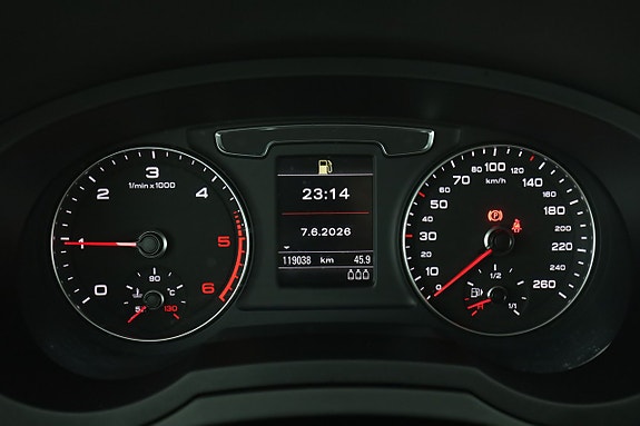 Audi Q3 18 of 30