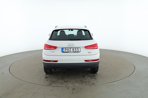 Audi Q3 4 of 5