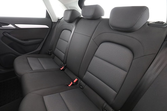 Audi Q3 14 of 30