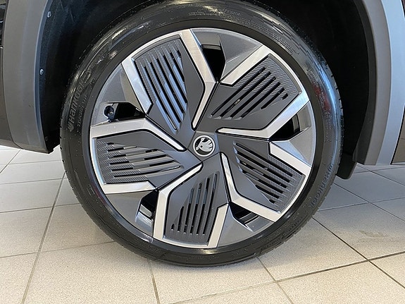 Skoda Kodiaq 3 of 5