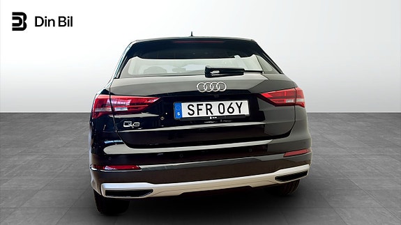 Audi Q3 5 of 5